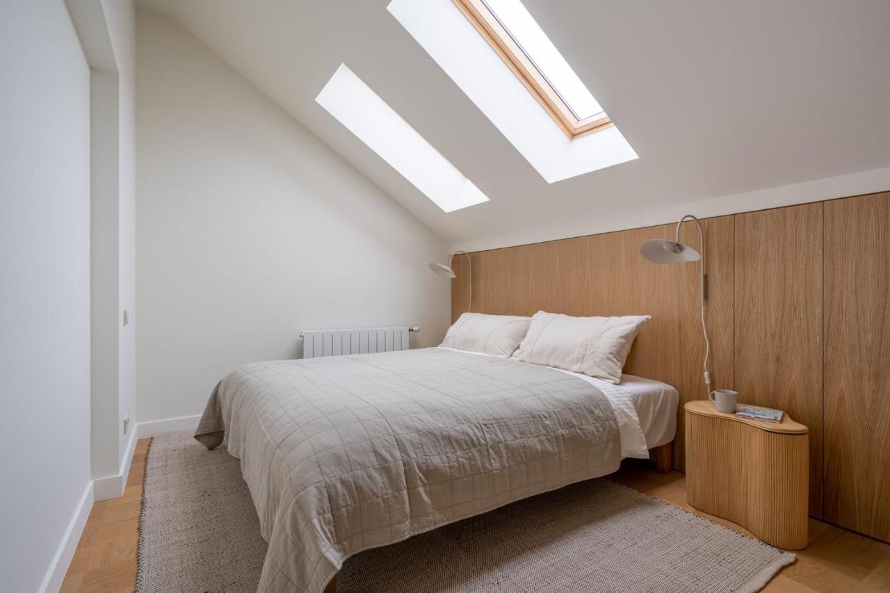 Bright Designer Apartment In City Centre リガ エクステリア 写真