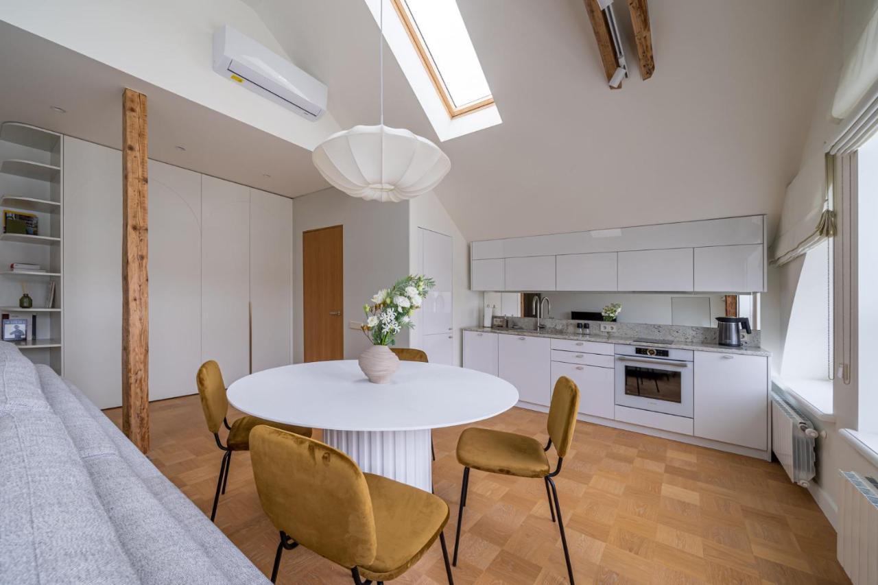 Bright Designer Apartment In City Centre リガ エクステリア 写真